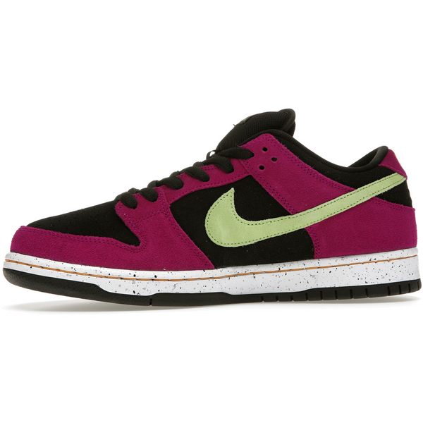 Nike Dunk SB Low Pro ACG Terra (Red Plum)