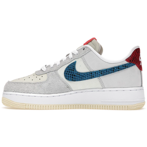 Nike Air Force 1 Low SP Undefeated 5 On It Dunk vs. AF1