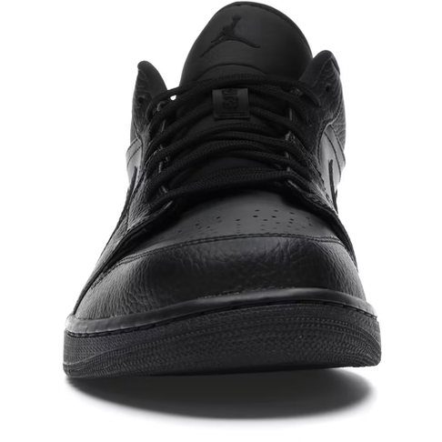 Jordan 1 Low (Triple Black)