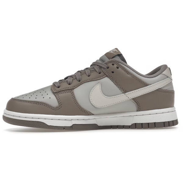 Nike Dunk Low (Bone Beige)