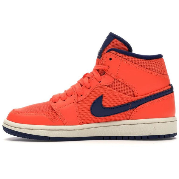 <transcy>الأردن 1 متوسط (العشب البرتقالي والأزرق الفراغ) دبليو</transcy>