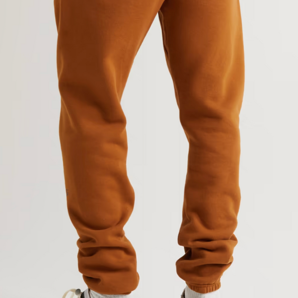 Fear of God Essentials Straight-Leg Logo-Print Cotton-Blend Jersey Sweatpants (Vicunia)