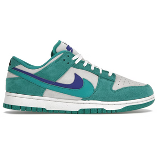 Nike Dunk Low SE (85 Neptune Green)